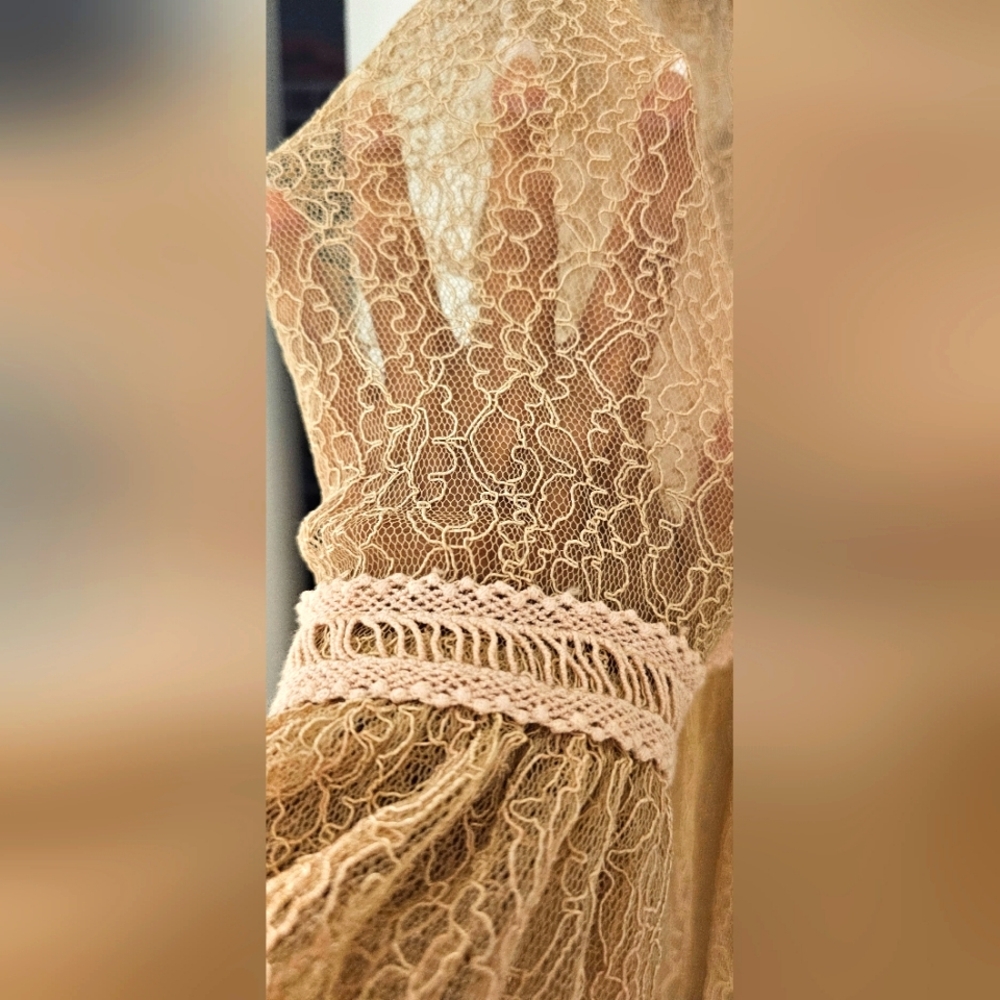 ALLISON NEW YORK LACE DRESS SIZE MEDIUM - Picture 8 of 8